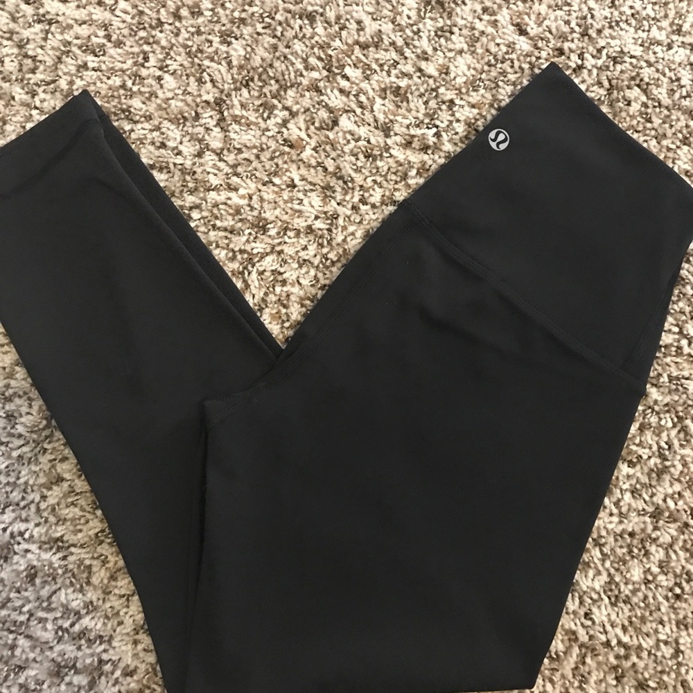 Lululemon High Rise Wunder Under Crop